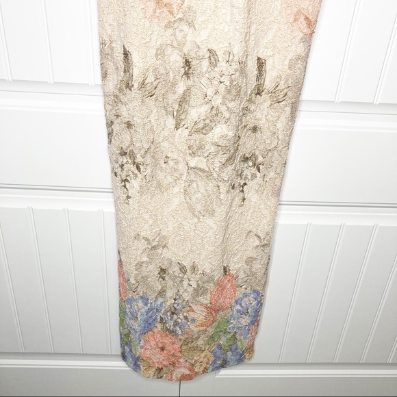 BHLDN Adrianna Papell Melinda Floral Matelasse Column Gown 6 MOB - Picture 4 of 7